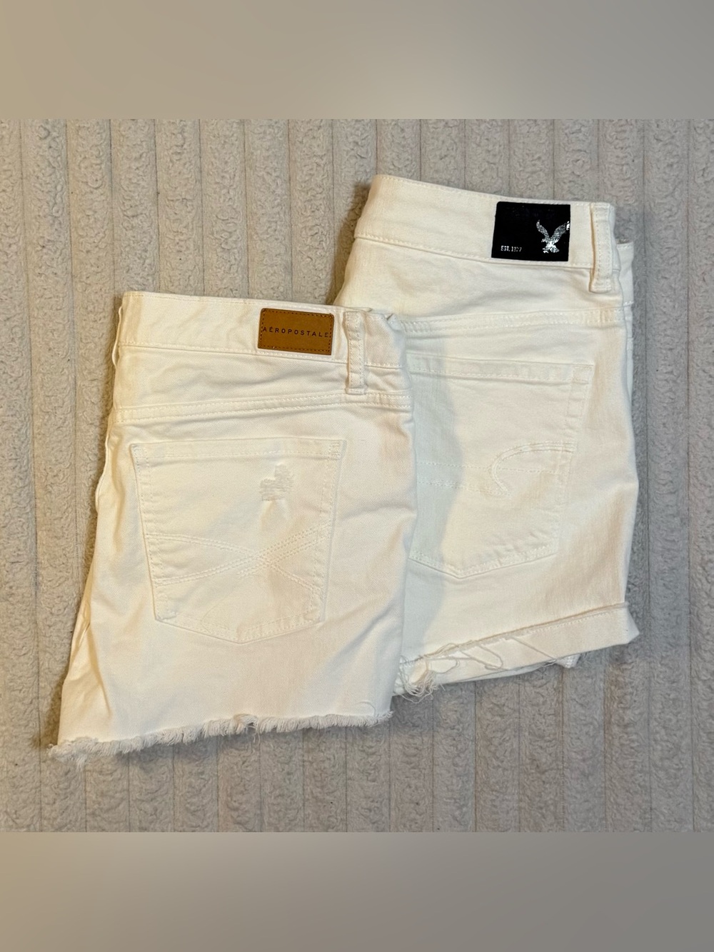 Bundle White Denim Shorts Aeropostale + American Eagle Sizes 8 & 10